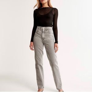 Abercrombie & Fitch The 90’s Straight Ultra High Rise Jeans